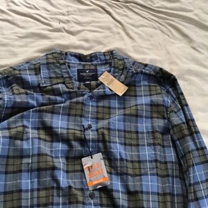 American Eagle long-sleeve button-up